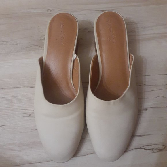 Vintage Mule Heels - Picture 3 of 6